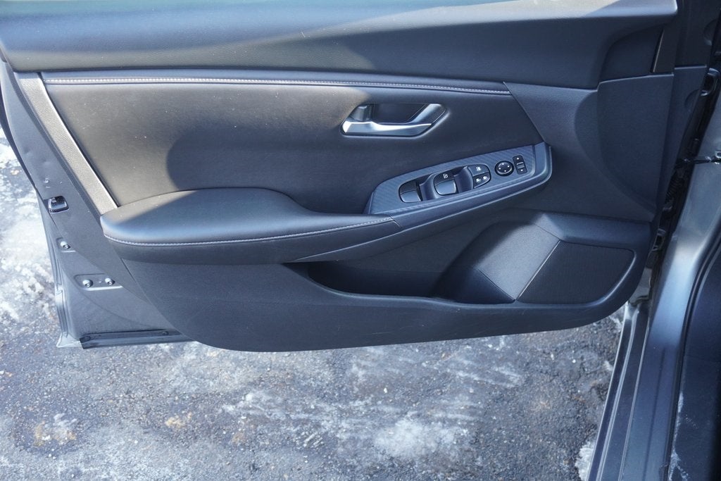 2023 Nissan Sentra SV Xtronic CVT