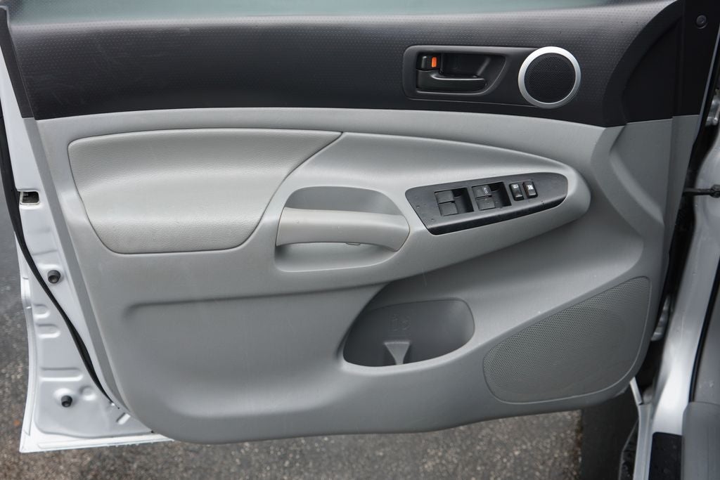 2012 Toyota Tacoma Base V6
