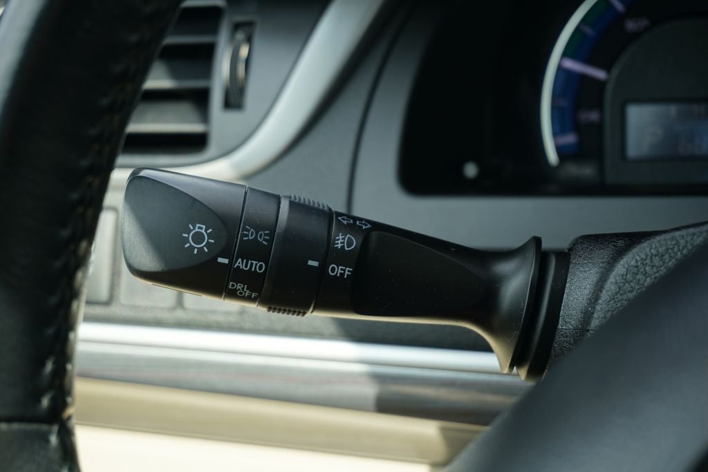 2014 Toyota Camry Hybrid XLE