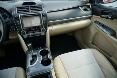 2014 Toyota Camry Hybrid XLE