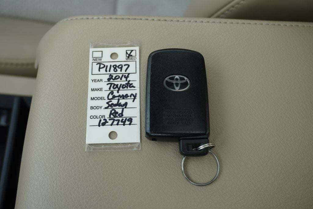 2014 Toyota Camry Hybrid XLE