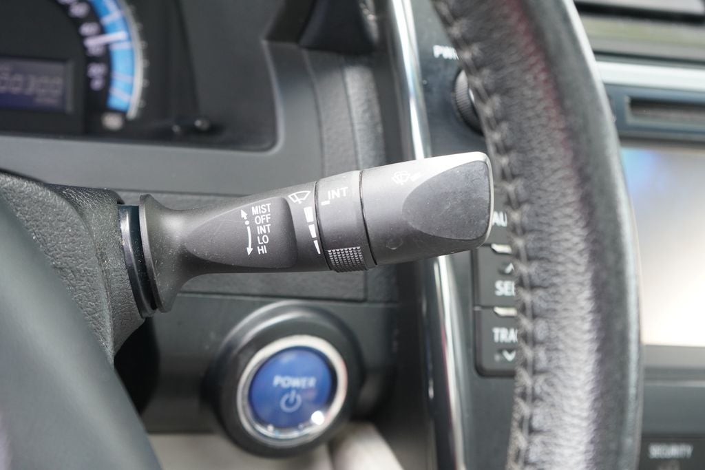 2012 Toyota Camry Hybrid XLE
