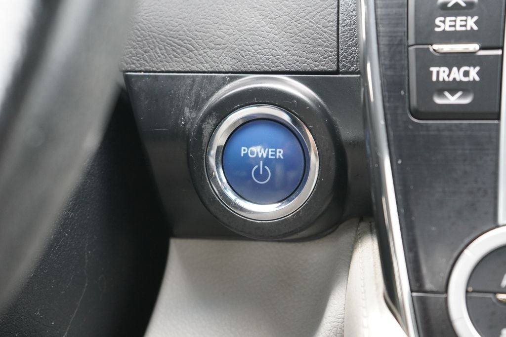 2012 Toyota Camry Hybrid XLE