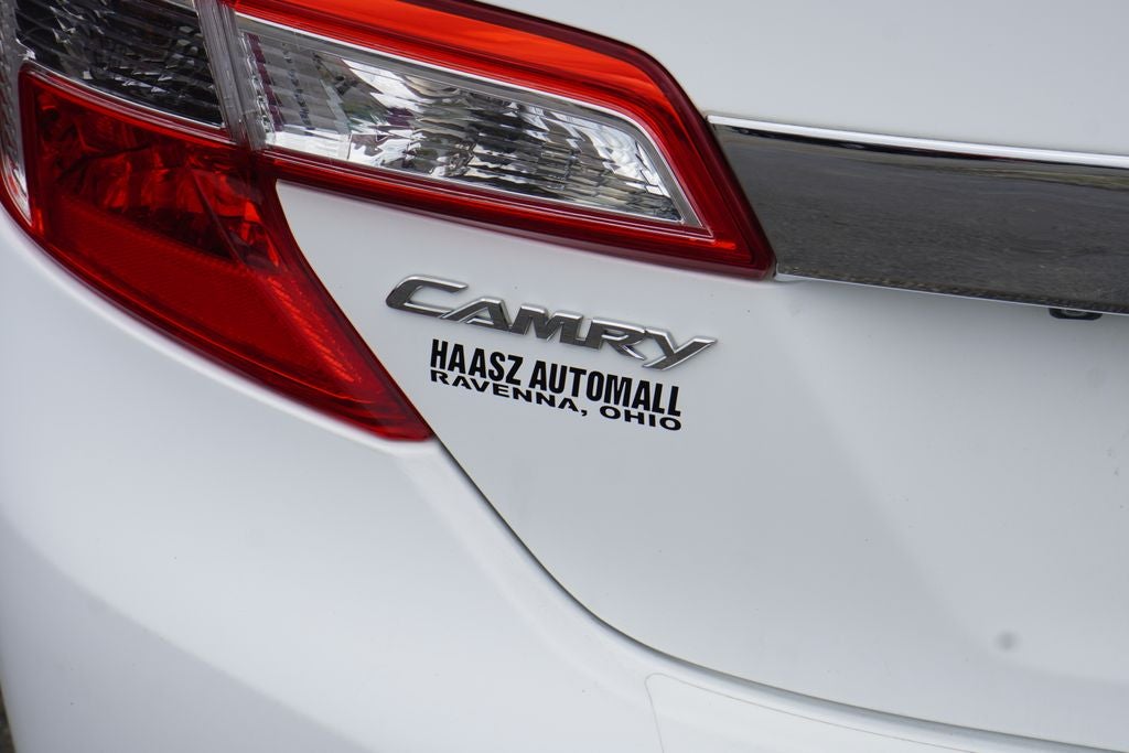 2012 Toyota Camry Hybrid XLE