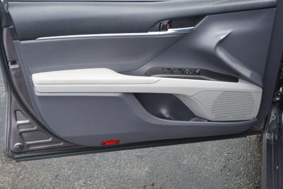 2023 Toyota Camry LE Hybrid