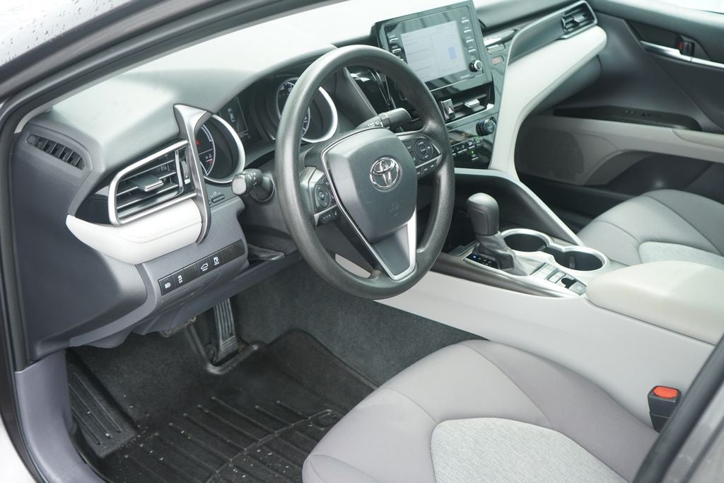 2023 Toyota Camry LE Hybrid