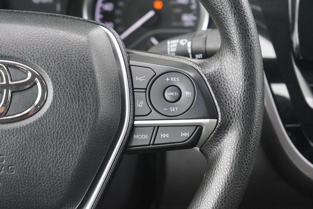 2023 Toyota Camry LE Hybrid
