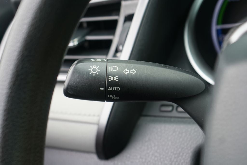 2023 Toyota Camry LE Hybrid