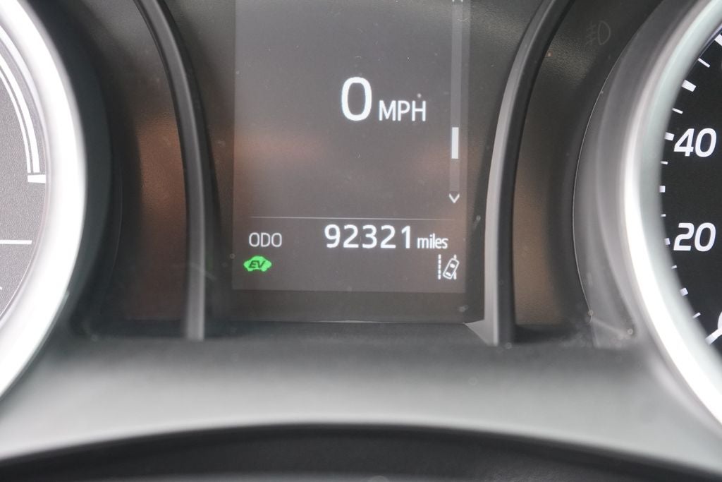 2023 Toyota Camry LE Hybrid