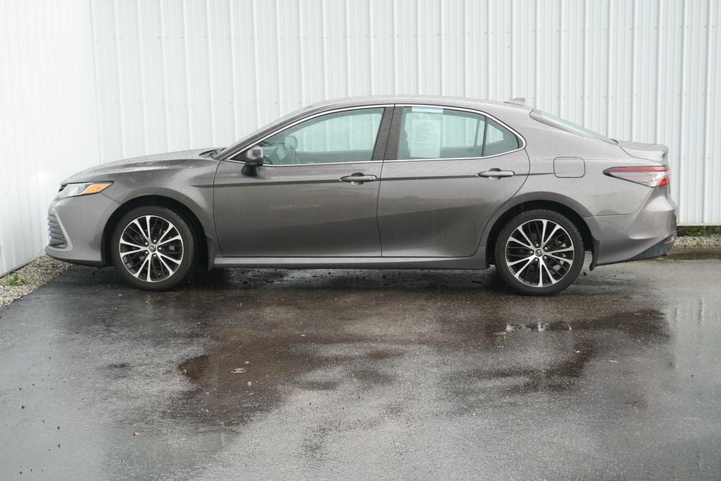 2023 Toyota Camry LE Hybrid