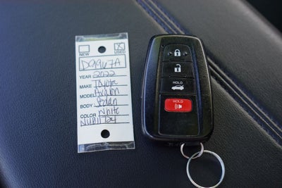 2022 Toyota Avalon Limited Hybrid