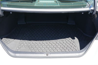 2022 Toyota Avalon Limited Hybrid