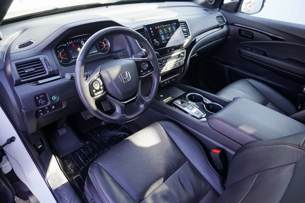 2024 Honda Passport AWD Black