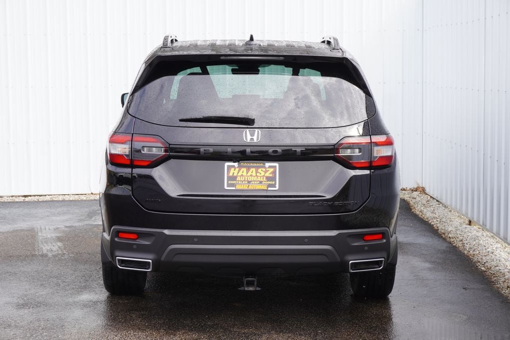 2025 Honda Pilot Black Edition