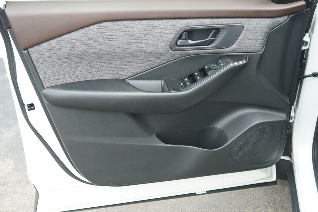 2023 Nissan Rogue S Intelligent AWD