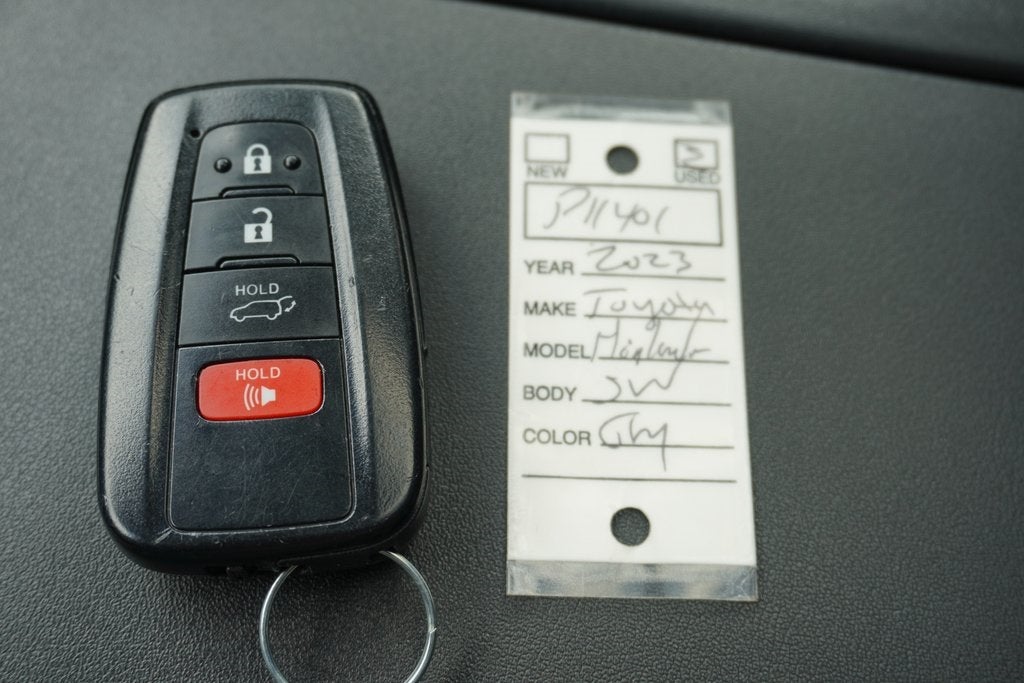 2023 Toyota Highlander XLE