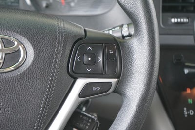 2017 Toyota Sienna LE 8 Passenger