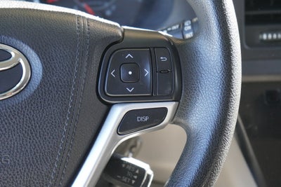 2017 Toyota Sienna LE 8 Passenger