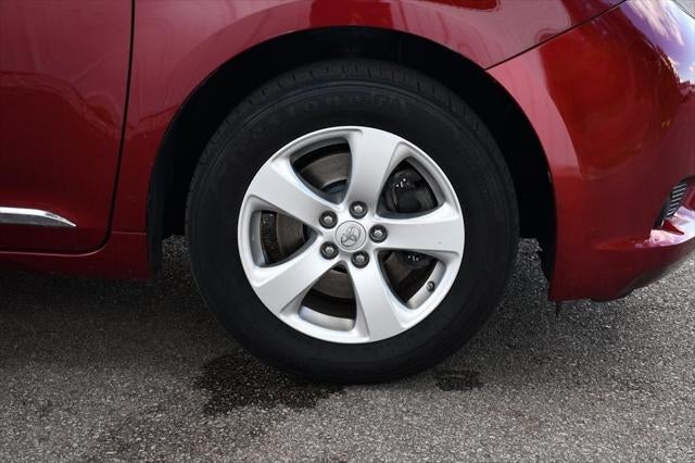 2017 Toyota Sienna LE 8 Passenger