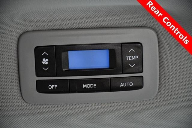 2017 Toyota Sienna LE 8 Passenger