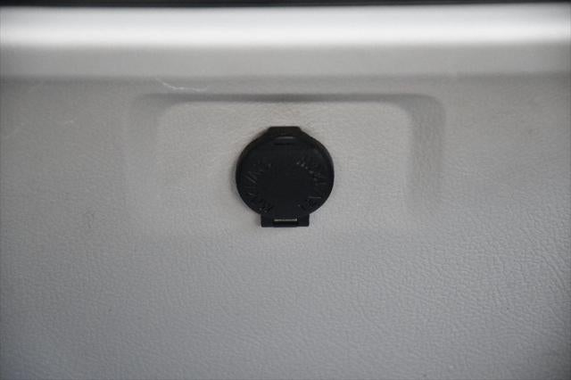 2017 Toyota Sienna LE 8 Passenger
