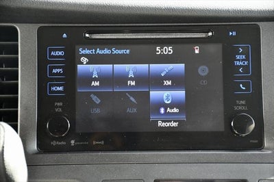 2017 Toyota Sienna LE 8 Passenger