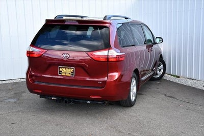 2017 Toyota Sienna LE 8 Passenger
