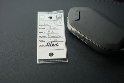 2025 Kia Telluride LX