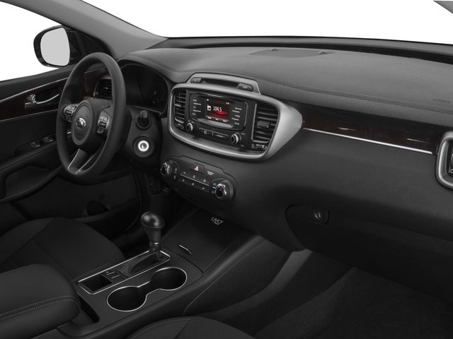 2017 Kia Sorento 3.3L LX