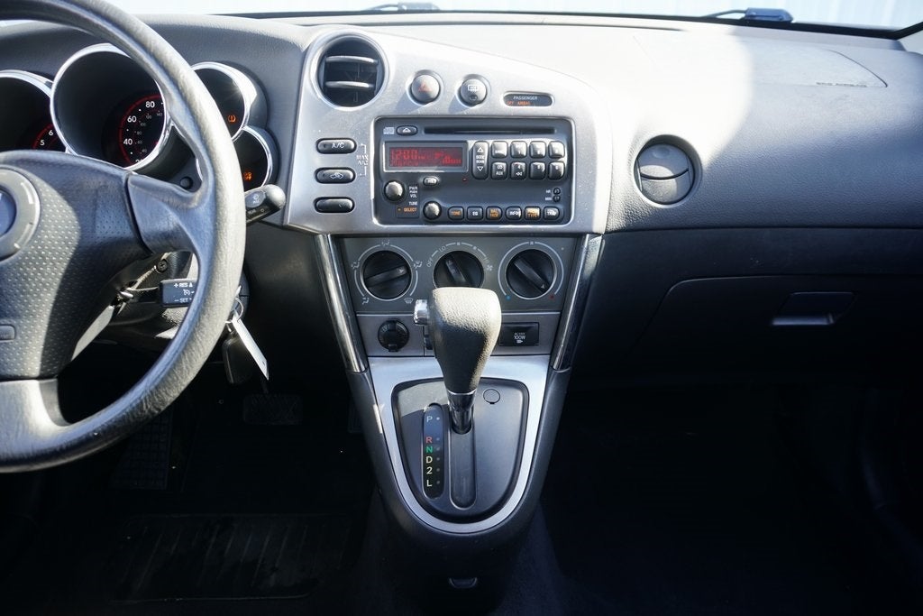 2008 Pontiac Vibe Base