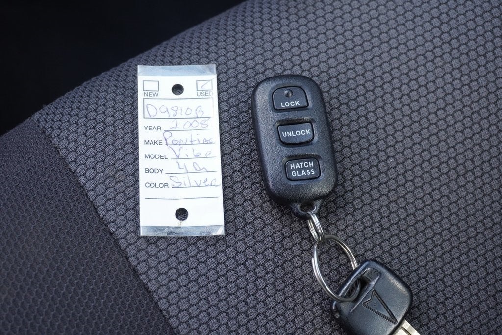 2008 Pontiac Vibe Base