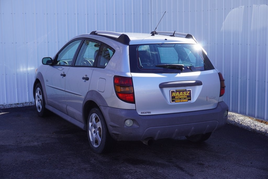 2008 Pontiac Vibe Base