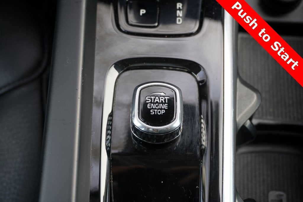 2024 Volvo S60 B5 Plus Dark Theme