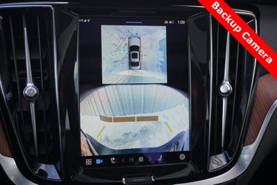 2024 Volvo S60 B5 Plus Dark Theme