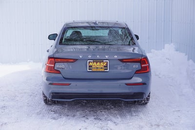 2024 Volvo S60 B5 Plus Dark Theme