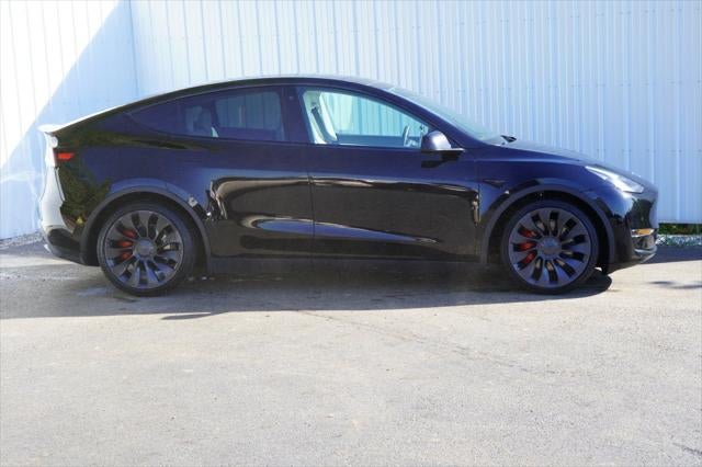 2022 Tesla Model Y Performance Dual Motor All-Wheel Drive