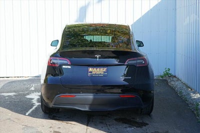 2022 Tesla Model Y Performance Dual Motor All-Wheel Drive
