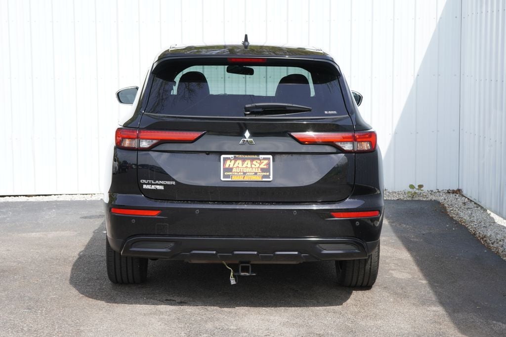2022 Mitsubishi Outlander Black Edition S-AWC
