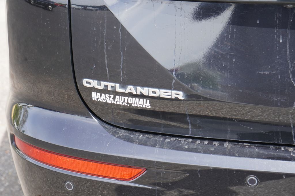 2022 Mitsubishi Outlander Black Edition S-AWC