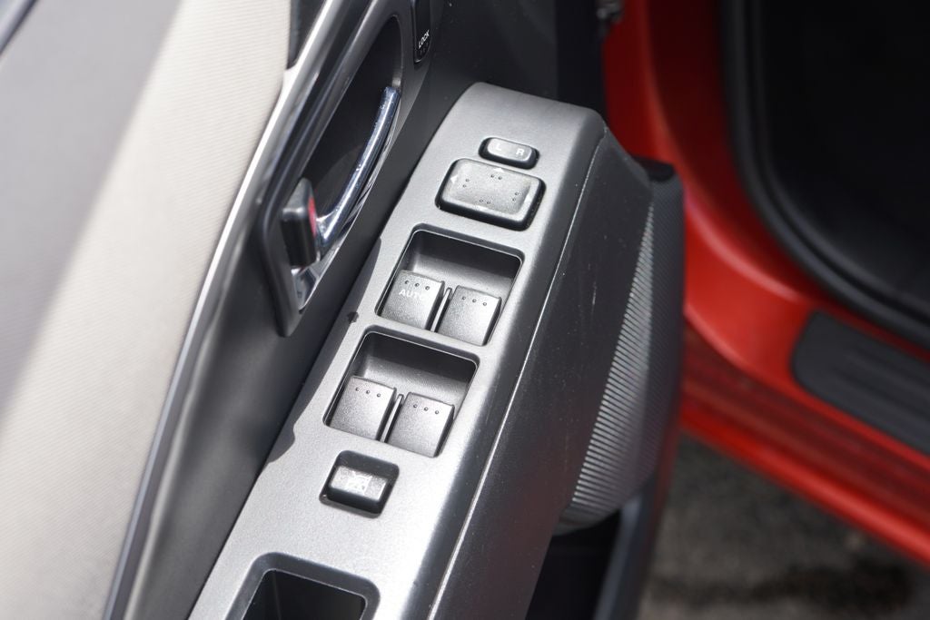 2015 Mazda Mazda5 Sport