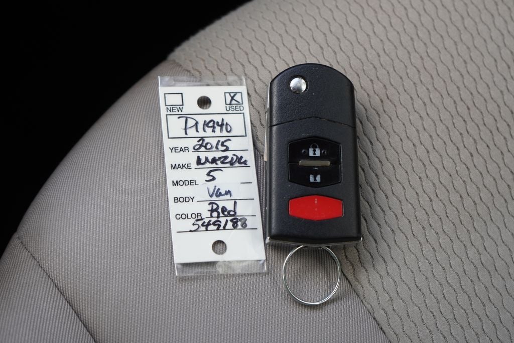 2015 Mazda Mazda5 Sport