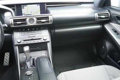 2016 Lexus IS 300 300