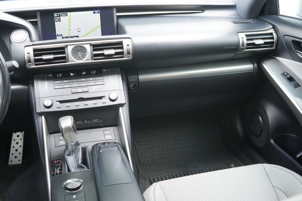 2016 Lexus IS 300 300