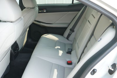 2016 Lexus IS 300 300