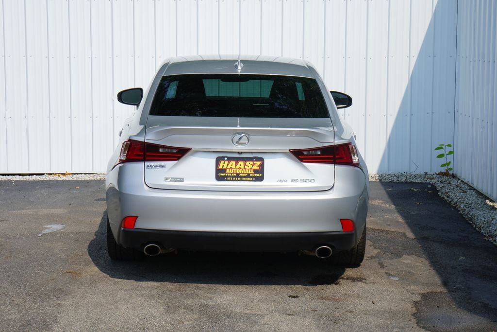 2016 Lexus IS 300 300