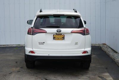 2017 Toyota RAV4 LE