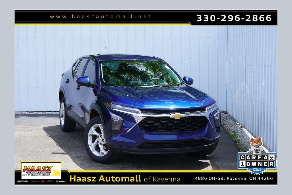 2024 Chevrolet Trax LS's photo