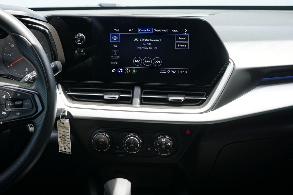 2024 Chevrolet Trax FWD SP