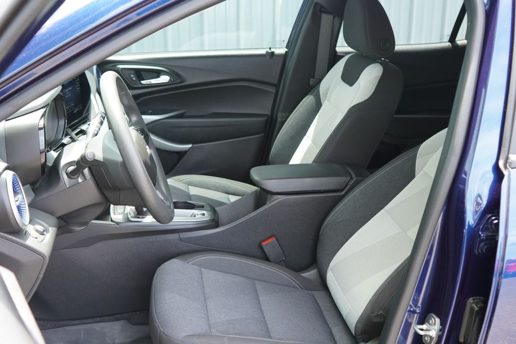 2024 Chevrolet Trax FWD SP