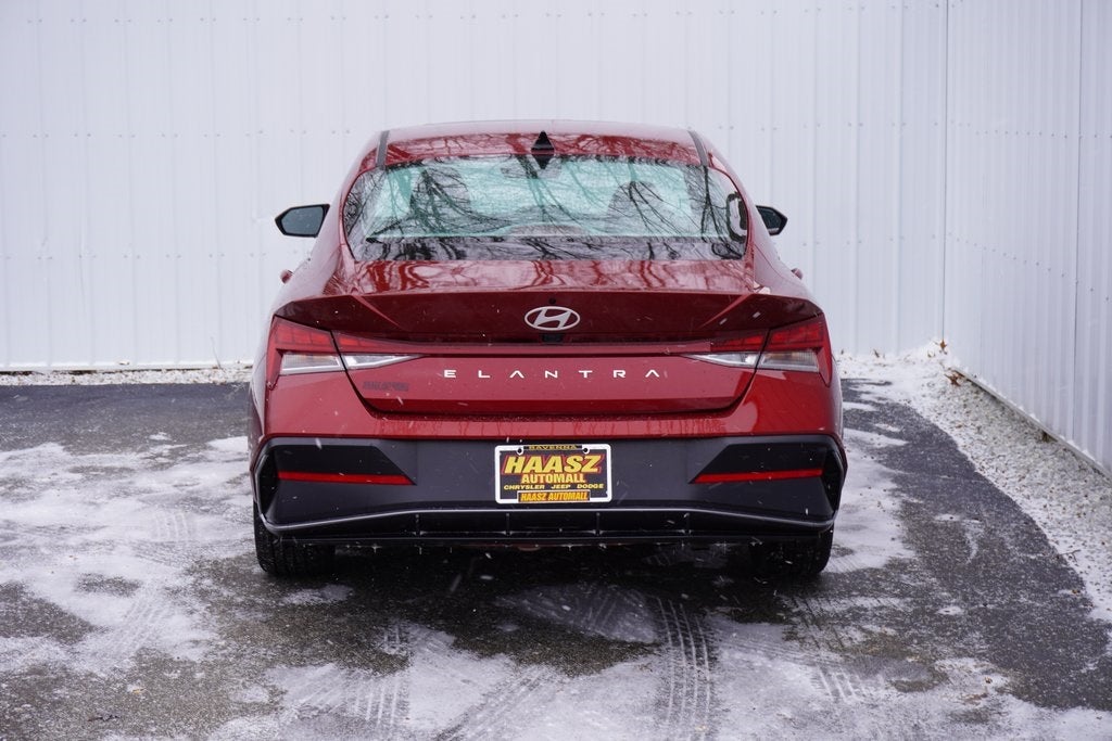 2024 Hyundai Elantra SEL